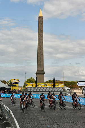 Le Tour 8