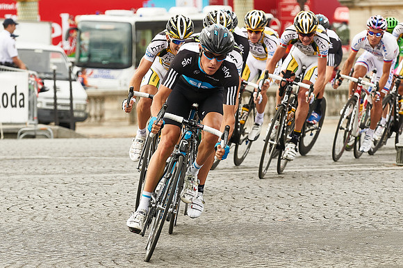 Le Tour 8