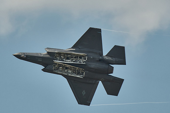 F35 2 25-06-17 15-00-51 0519