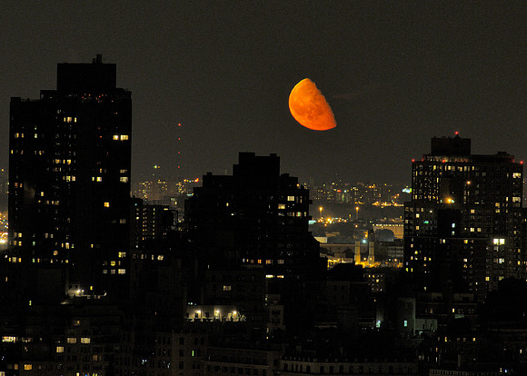 I Rise at Night